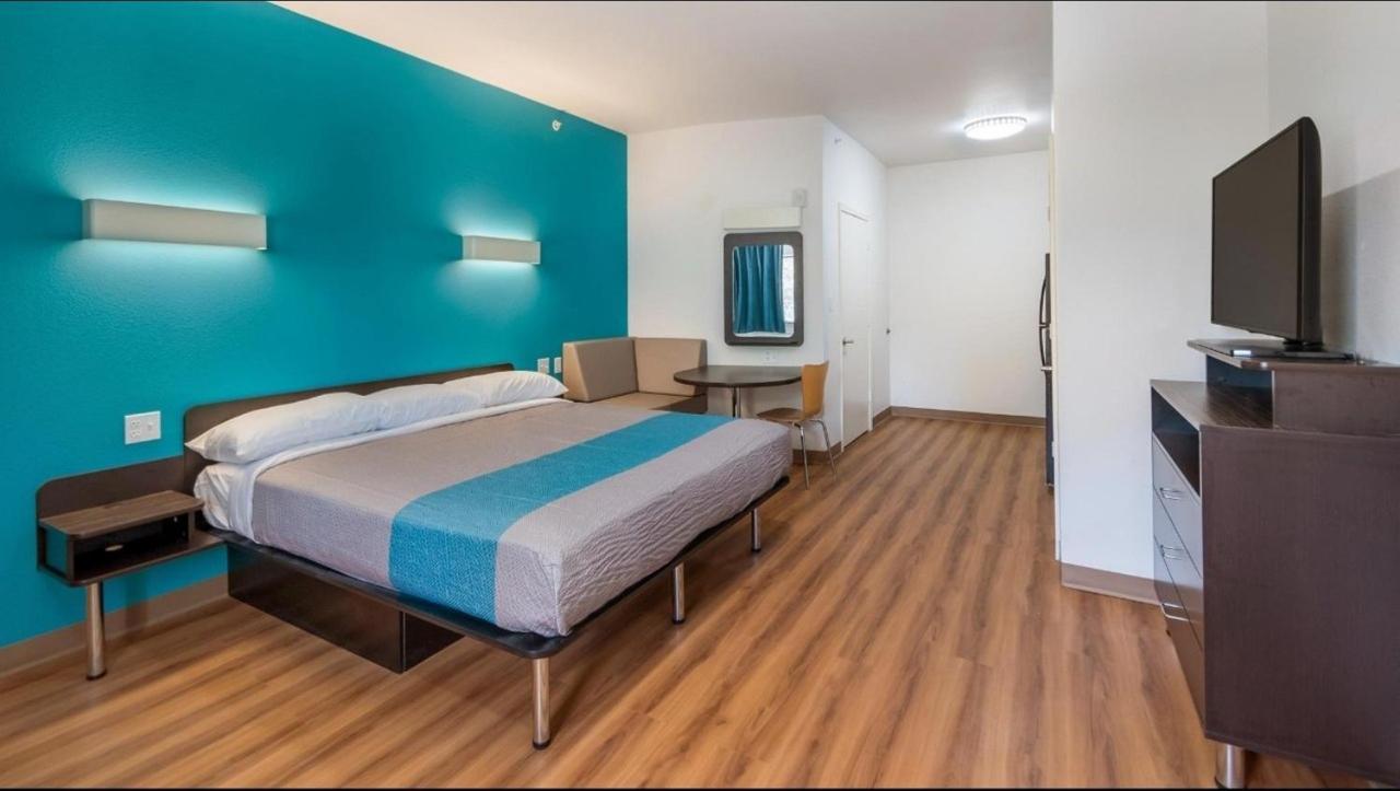 Motel 6-Channelview, TX Buitenkant foto